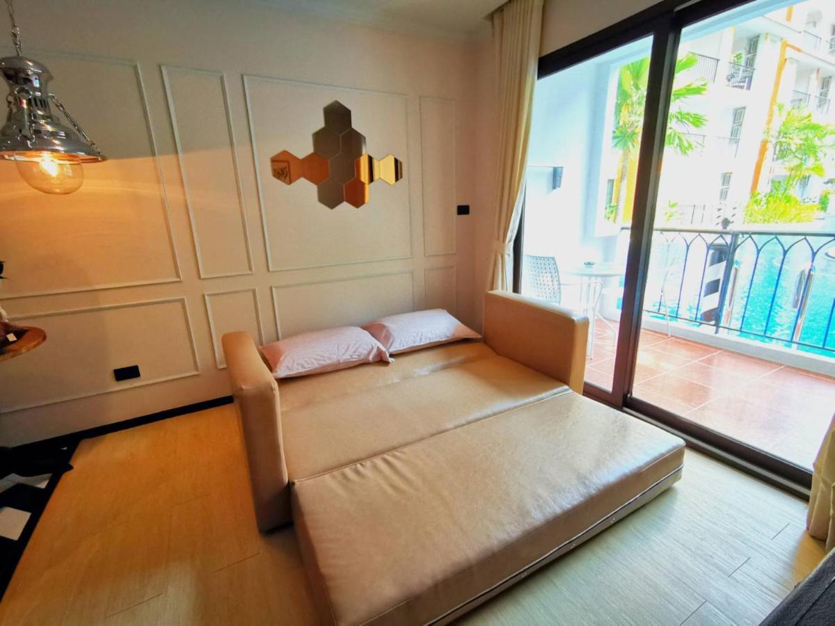 D14 Venetian Condo Resort Pattaya Pool Connected Netflix Praia de Jomtien Exterior foto