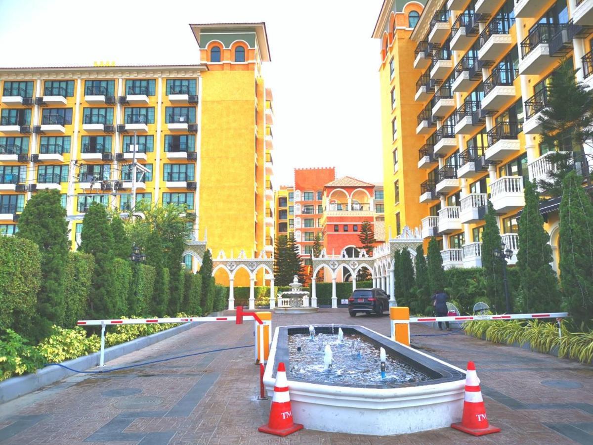 D14 Venetian Condo Resort Pattaya Pool Connected Netflix Praia de Jomtien Exterior foto
