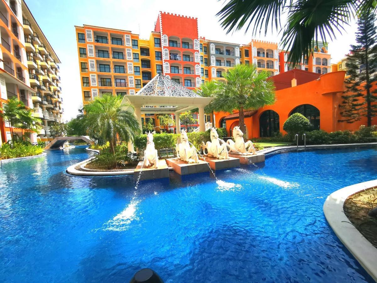 D14 Venetian Condo Resort Pattaya Pool Connected Netflix Praia de Jomtien Exterior foto