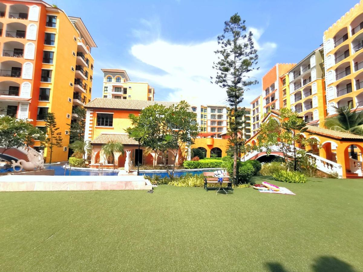 D14 Venetian Condo Resort Pattaya Pool Connected Netflix Praia de Jomtien Exterior foto
